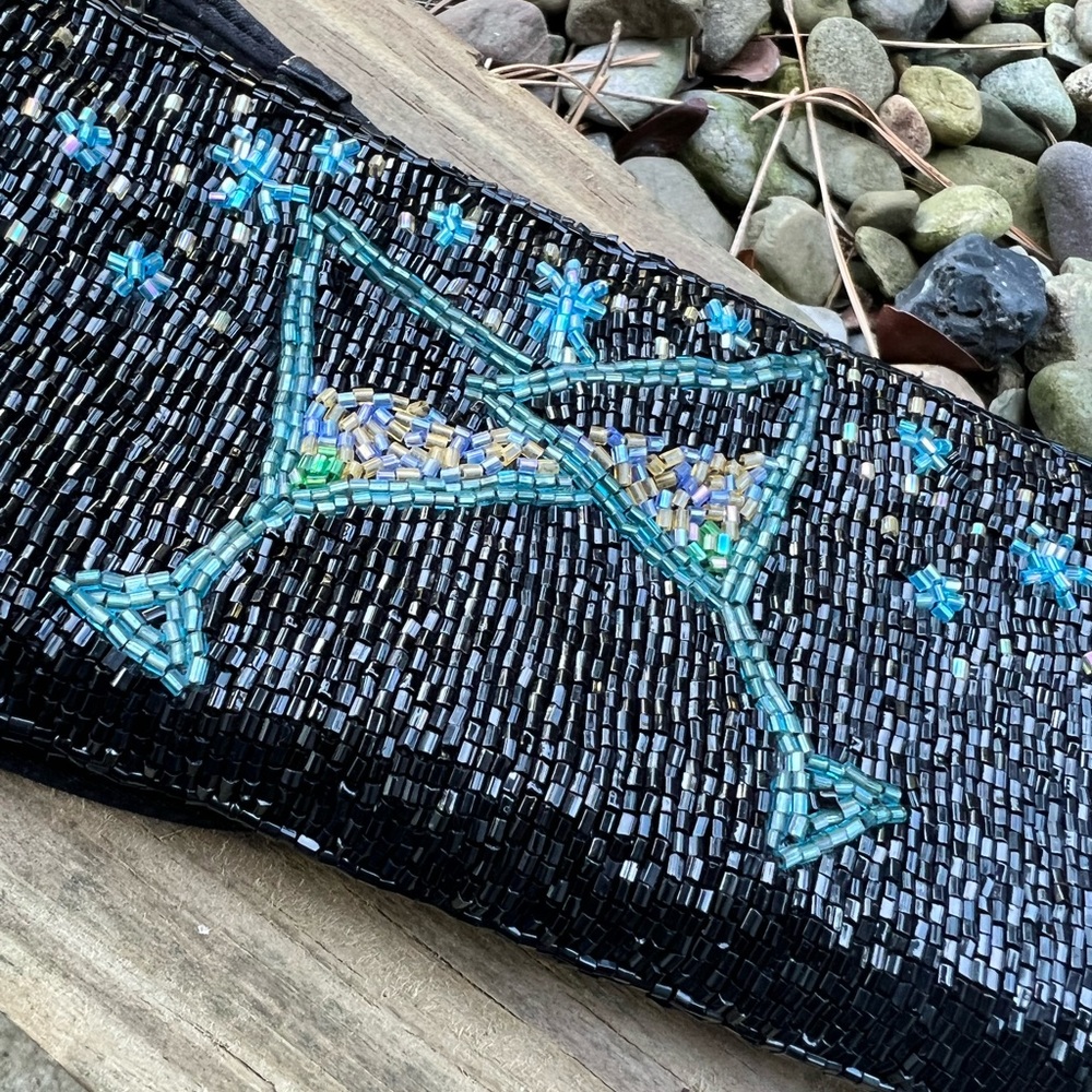 Gorgeous vintage Liz Claiborne Beaded Handbag with martinis  🍸 so cute & chic
